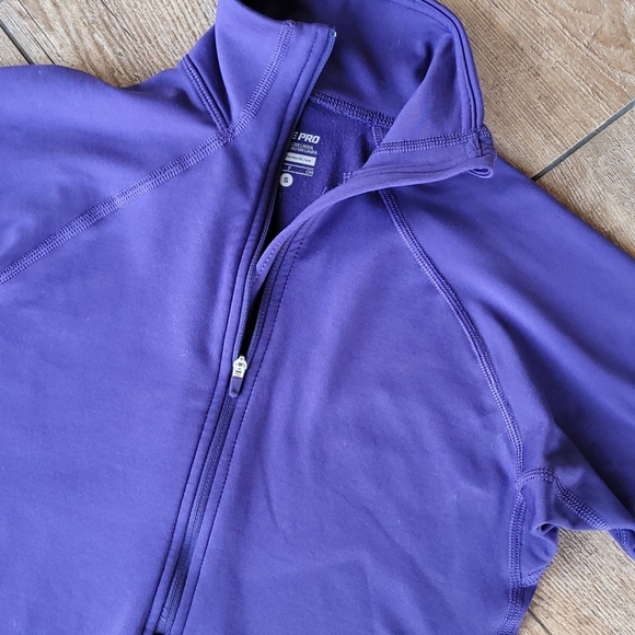 Nike Jackets & Blazers - NIKE PRO DRI-FIT 1/4 ZIP